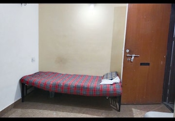 Pg For Rent in Malad West