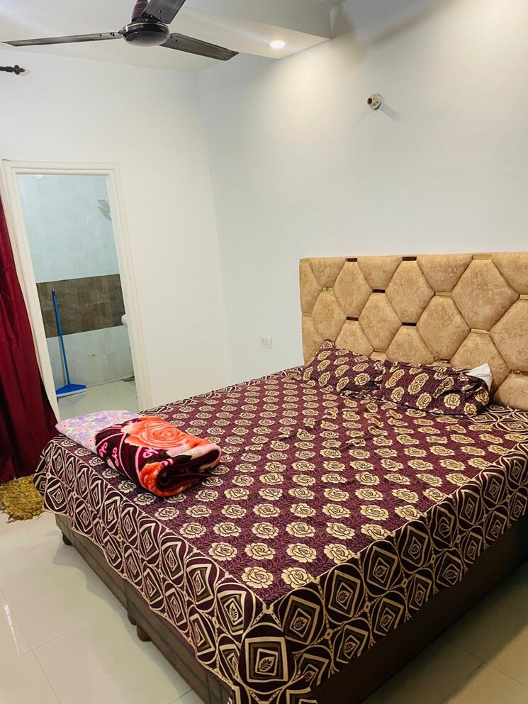 Bedroom, dhakoli 2 Bedroom 900 Sq.Ft. Apartment In Dhakoli Zirakpur 9330836