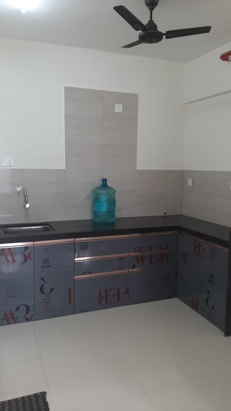 Kitchen, saarrthi-skybay 2 Bedroom 1008 Sq.Ft. Apartment In Mahalunge Pune 9330848