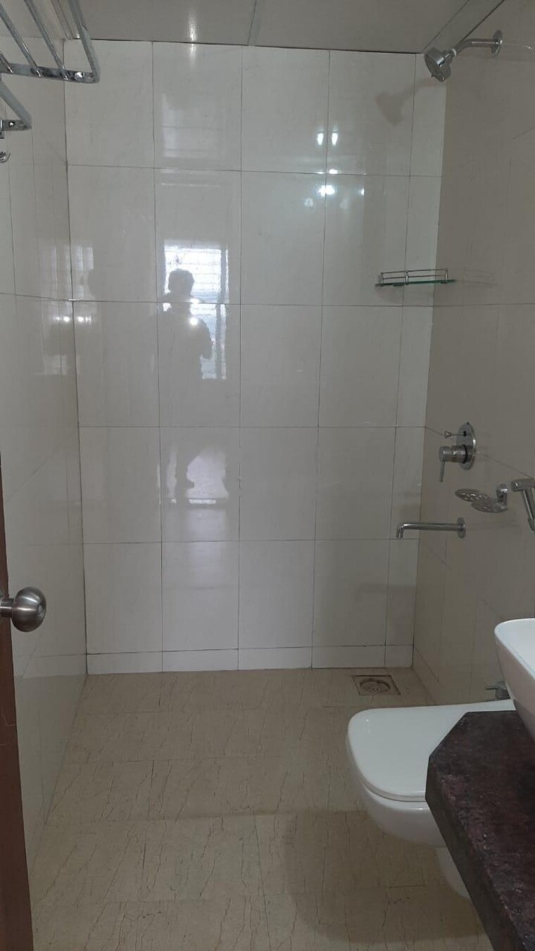 Bathroom, saarrthi-skybay 2 Bedroom 1008 Sq.Ft. Apartment In Mahalunge Pune 9330848