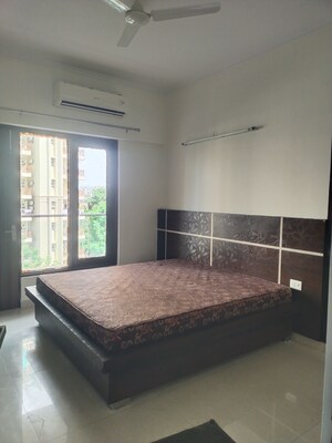 Furnished Amenities in 4 BHK Apartment at Lord Krishna Apartment, Sector 43 – for Rent