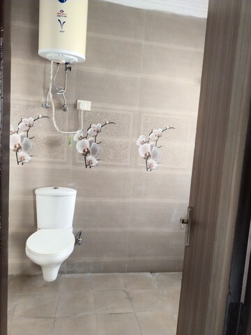 Bathroom in 4 BHK Apartment at Lord Krishna Apartment, Sector 43 – for Rent