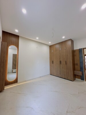 Room in 3 BHK Independent House at Patiala Road – for Sale