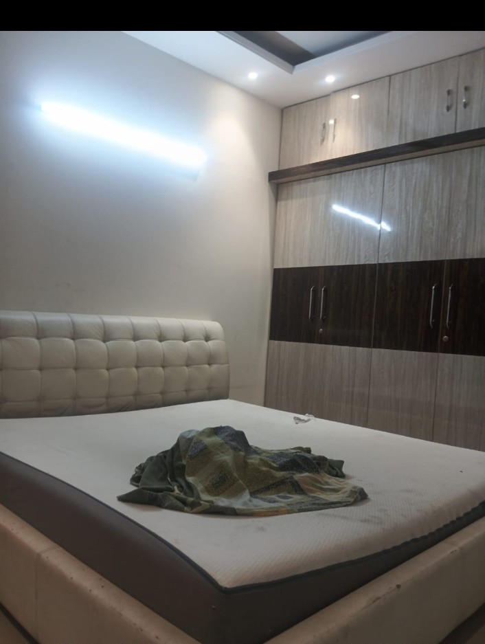 2.5 BHK + Study Room Builder Floor For Rent in Kalkaji