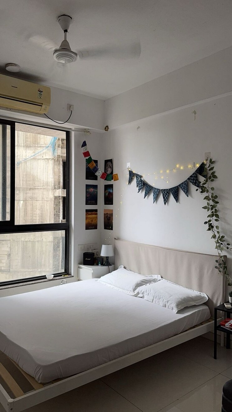 Room, goregaon west Pg For Boys In Goregaon West 9331136