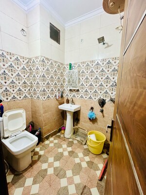 Master Bedroom in 3 BHK Builder Floor at Dwarka Mor – for Rent