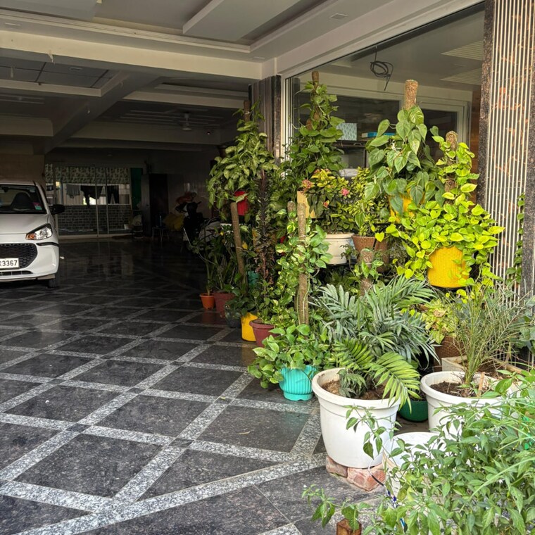  Parking, m2k-aura 3 Bedroom 2000 Sq.Ft. Builder Floor In Mayfield Garden Gurgaon 9331164