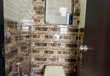 Bathroom in 1 BHK Apartment at Shraddha Evoque, Bhandup West – for Sale