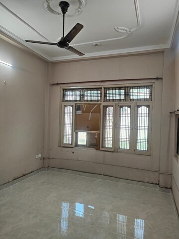 Room in 3 BHK Independent House at Indira Nagar – for Rent