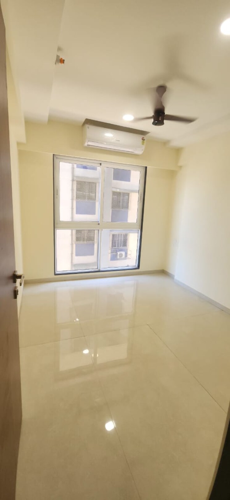 Room, jk-iris-phase-2 2 Bedroom 576 Sq.Ft. Apartment In Mira Road Thane 9331184