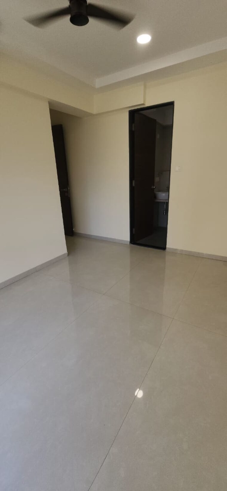 Room, jk-iris-phase-2 2 Bedroom 576 Sq.Ft. Apartment In Mira Road Thane 9331184