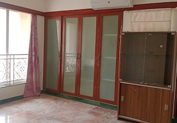 Room in 3 BHK Apartment at Hiranandani Gardens Octavius, Powai – for Sale