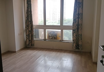 Room in 3 BHK Apartment at Hiranandani Gardens Octavius, Powai – for Sale