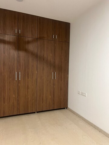 4 BHK Apartment For Rent in Oberoi Sky City, Borivali East