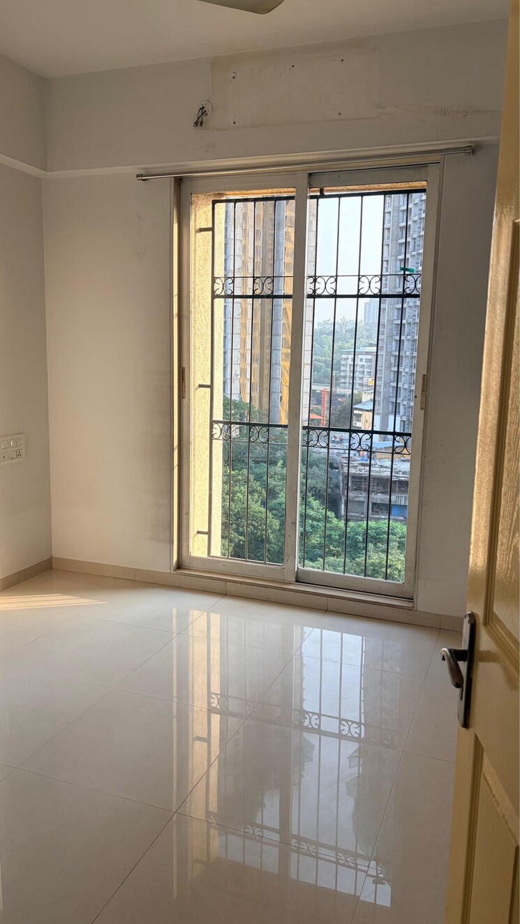 Room, vijay-galaxy 2 Bedroom 995 Sq.Ft. Apartment In Waghbil Thane 9331248