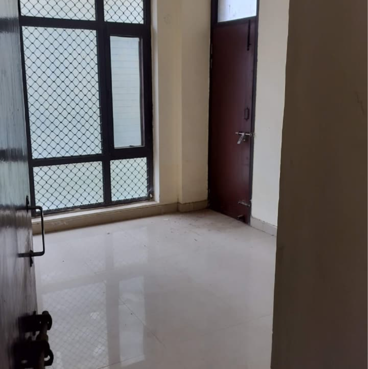 Room, vip road 4 Bedroom 1414 Sq.Ft. Apartment In Vip Road Zirakpur 9331260