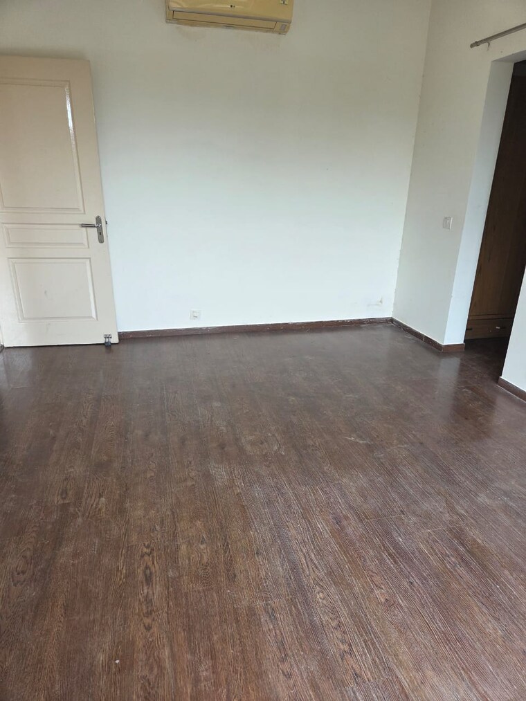 Room, bestech-park-view-ananda 3 Bedroom 1660 Sq.Ft. Apartment In Sector 81 Gurgaon 9331277