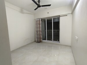 Room in 1 BHK Apartment at Vihang Vermont, Ghodbunder Road – for Rent