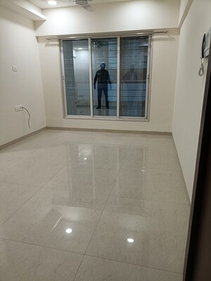 1 BHK Apartment For Rent in Raj Rudraksha, Dahisar East