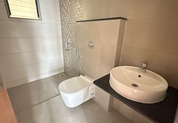 Bathroom in 2 BHK Apartment at Majestique Towers, Kharadi – for Rent