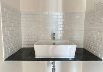 Bathroom in 2 BHK Apartment at Majestique Towers, Kharadi – for Rent
