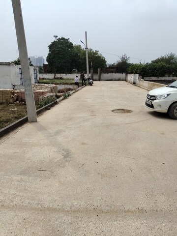  Plot – Exterior View View at Sector 16b Greater Noida - for Sale