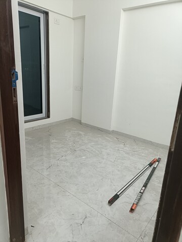 1 BHK Apartment For Rent in Borivali East