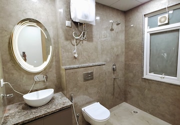Bathroom in 1 RK Builder Floor at Sector 4 – for Rent