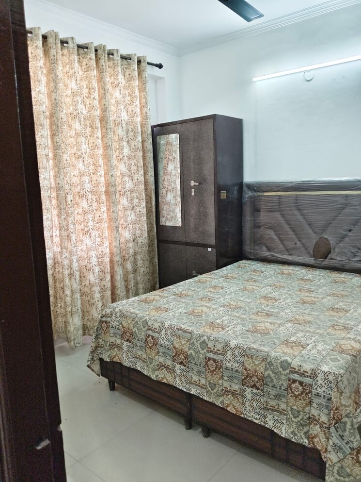 Bedroom, milton-tower 2 Bedroom 890 Sq.Ft. Builder Floor In Vip Road Zirakpur 9331360