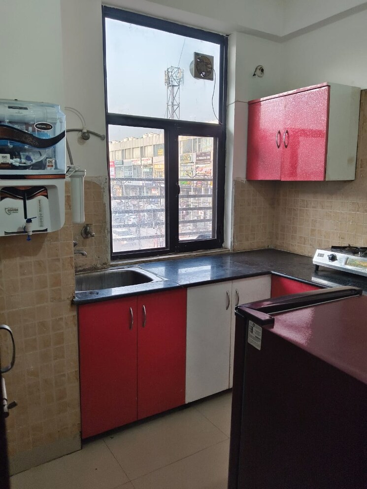 Kitchen, milton-tower 2 Bedroom 890 Sq.Ft. Builder Floor In Vip Road Zirakpur 9331414