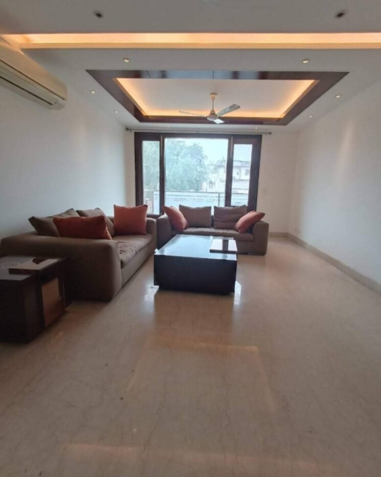 Living Room, greater kailash i 4 Bedroom 3600 Sq.Ft. Builder Floor In Greater Kailash I Delhi 9331574