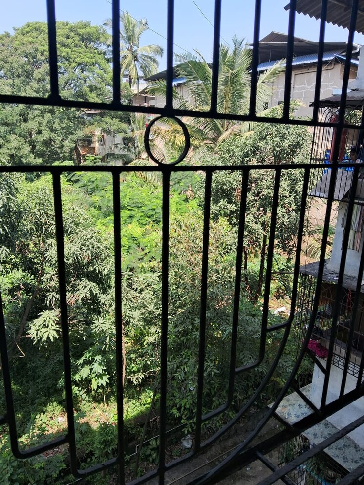 Balcony, dombivli east 1 Bedroom 580 Sq.Ft. Apartment In Dombivli East Thane 9331444
