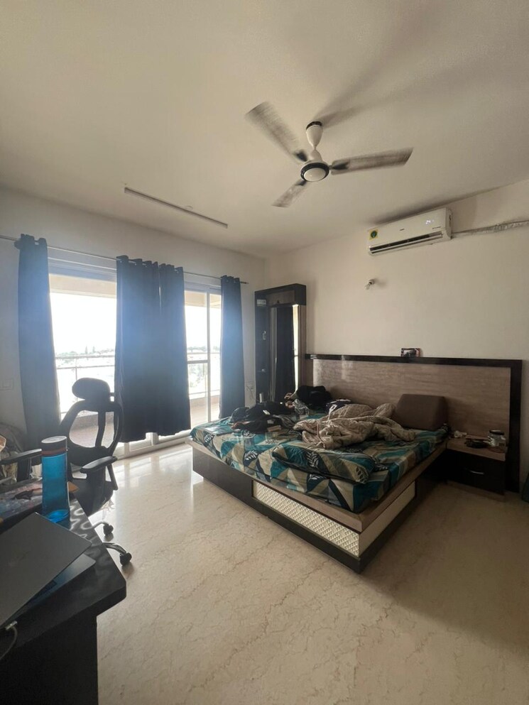 Living Room, snn-raj-spiritua 4 Bedroom 3300 Sq.Ft. Apartment In Jp Nagar Bangalore 9331529