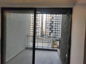 Room in 2 BHK Apartment at Rama Metro Life, Tathawade – for Rent