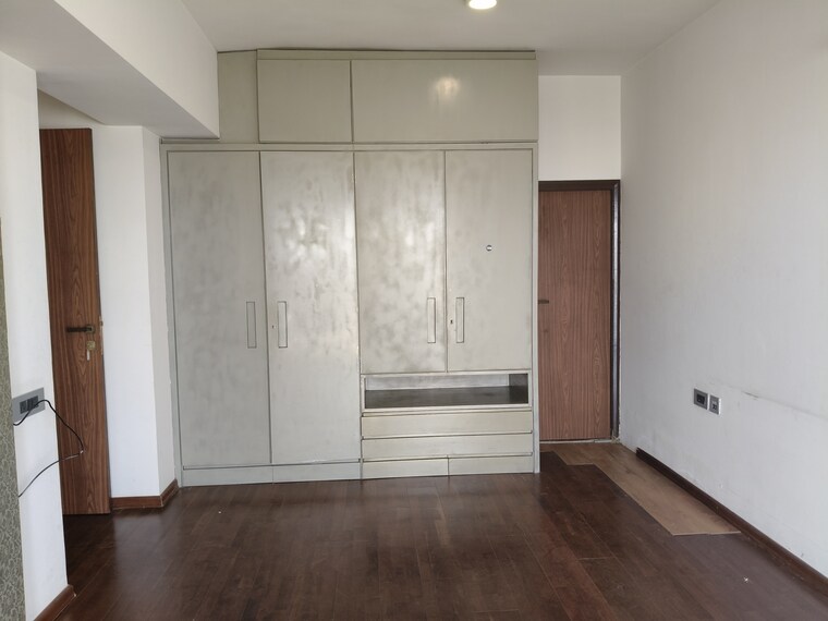 Master Bedroom, omkar-veda-exclusive 2 Bedroom 920 Sq.Ft. Apartment In Parel Mumbai 9331623