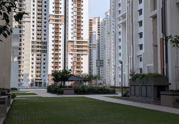 2.5 BHK Apartment For Sale in Aparna Sarovar Zicon, Nallagandla