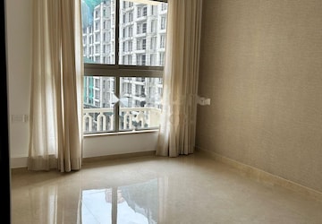 Room in 1 BHK Apartment at Hiranandani Regent Hill, Powai – for Sale