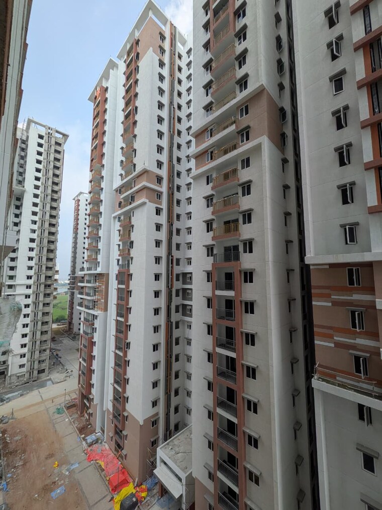 Balcony, aparna-sarovar-zicon 2.5 Bedroom 1495 Sq.Ft. Apartment In Nallagandla Hyderabad 9331636