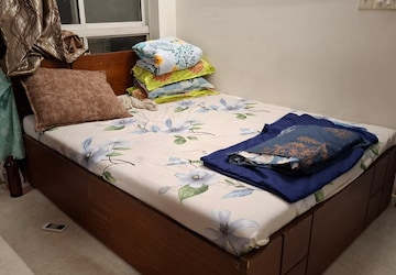 Bedroom in 1 BHK Apartment at Lodha Amara, Sandoz Baug – for Sale