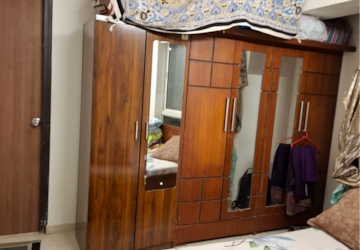 Bedroom in 1 BHK Apartment at Lodha Amara, Sandoz Baug – for Sale