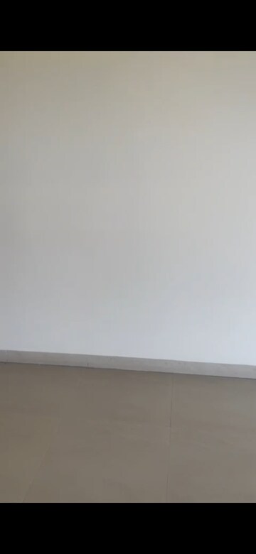 Room in 3 BHK Apartment at Raheja Vedaanta, Sector 108 – for Rent