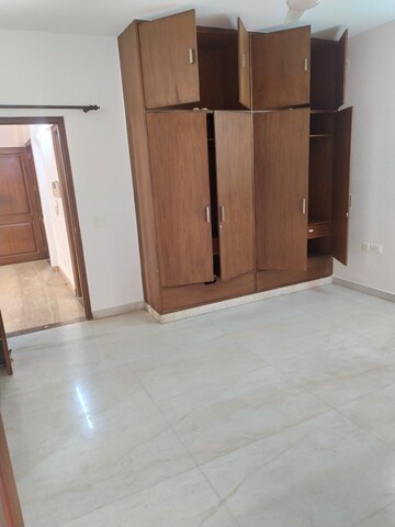 Master Bedroom in 3 BHK Builder Floor at Greater Kailash I – for Rent