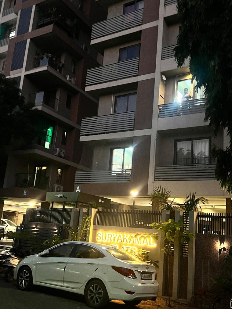 Exterior View, paldi 3 Bedroom 245 Sq.Yd. Apartment In Paldi Ahmedabad 9331722