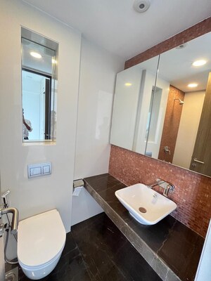 Team Area in 3 BHK Apartment at Lodha Marquise, Worli – for Rent