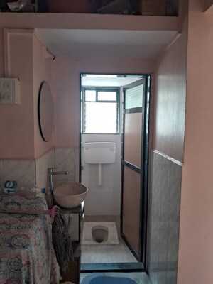 Bathroom in 1 BHK Apartment at Dombivli East – for Rent