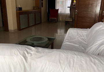2 BHK Apartment For Rent in Sahil CHS Vile Parle, Vile Parle East