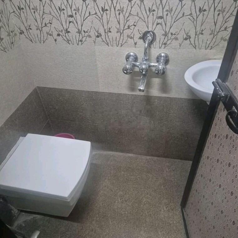Bathroom, siddha-seabrook 1.5 Bedroom 482 Sq.Ft. Apartment In Kandivali West Mumbai 9331749