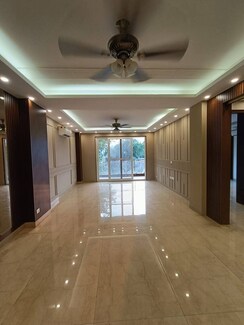 3 BHK Builder Floor For Sale in Panchsheel Park 