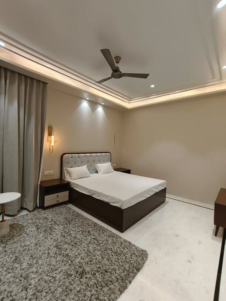 Bedroom, civil lines 6+ Bedroom 1400 Sq.Yd. Independent House In Civil Lines Delhi 9331902