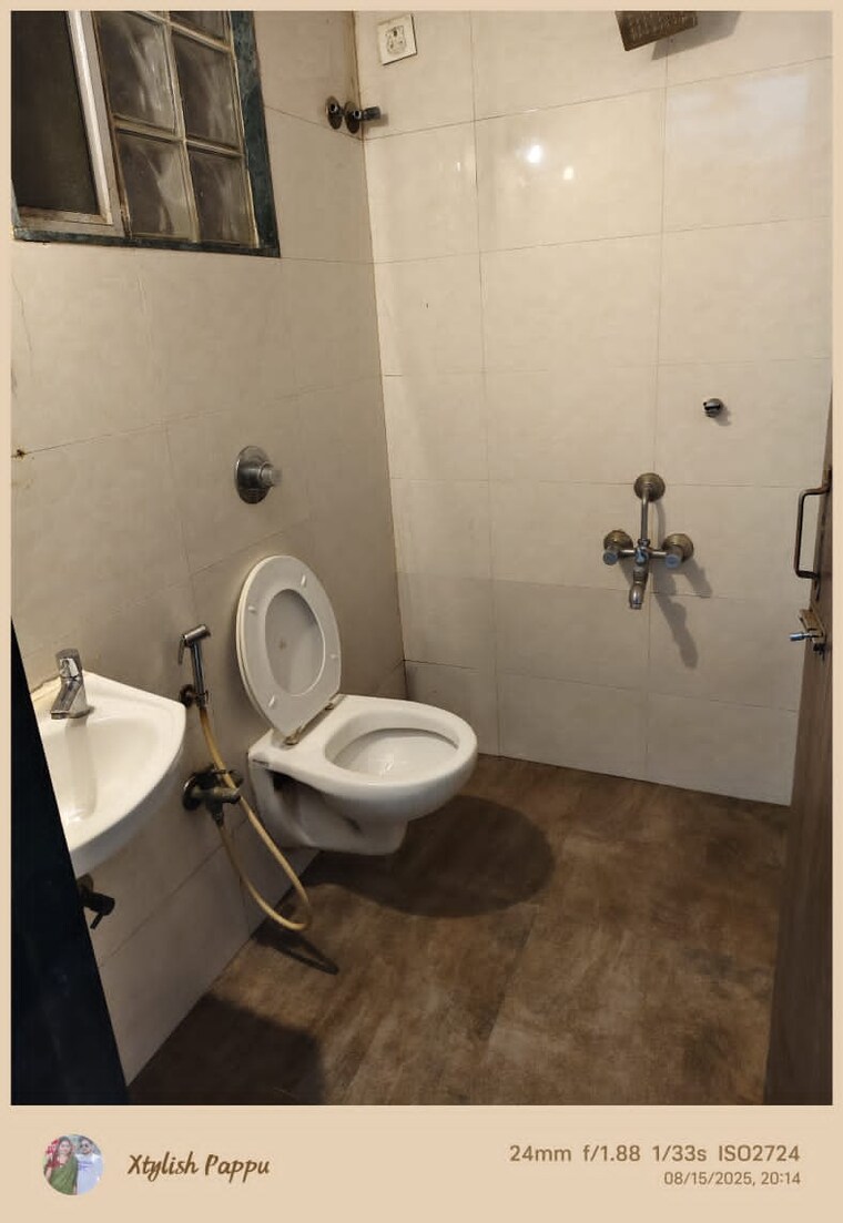 Bathroom, siddharth-nagar-chs-goregaon 6 Bedroom 4000 Sq.Ft. Villa In Goregaon West Mumbai 9332058